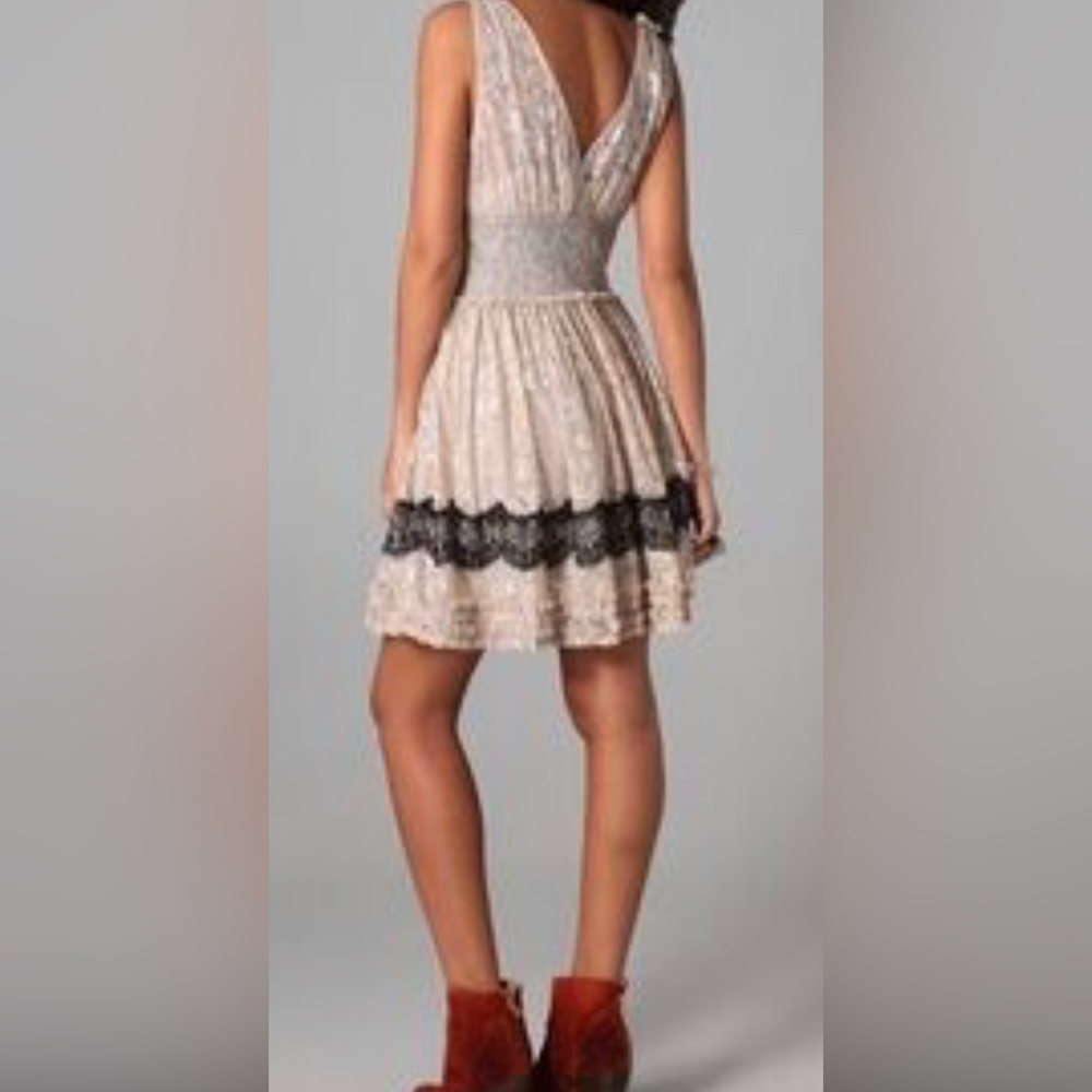Vintage style free people fit & flare lace smocking silver/gold over trim lace